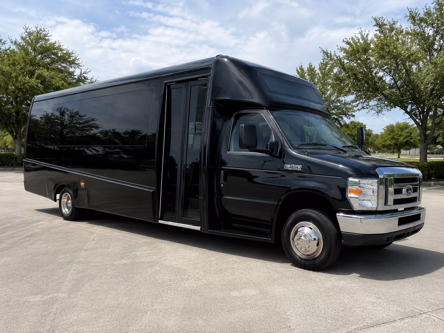 25 passenger minibus