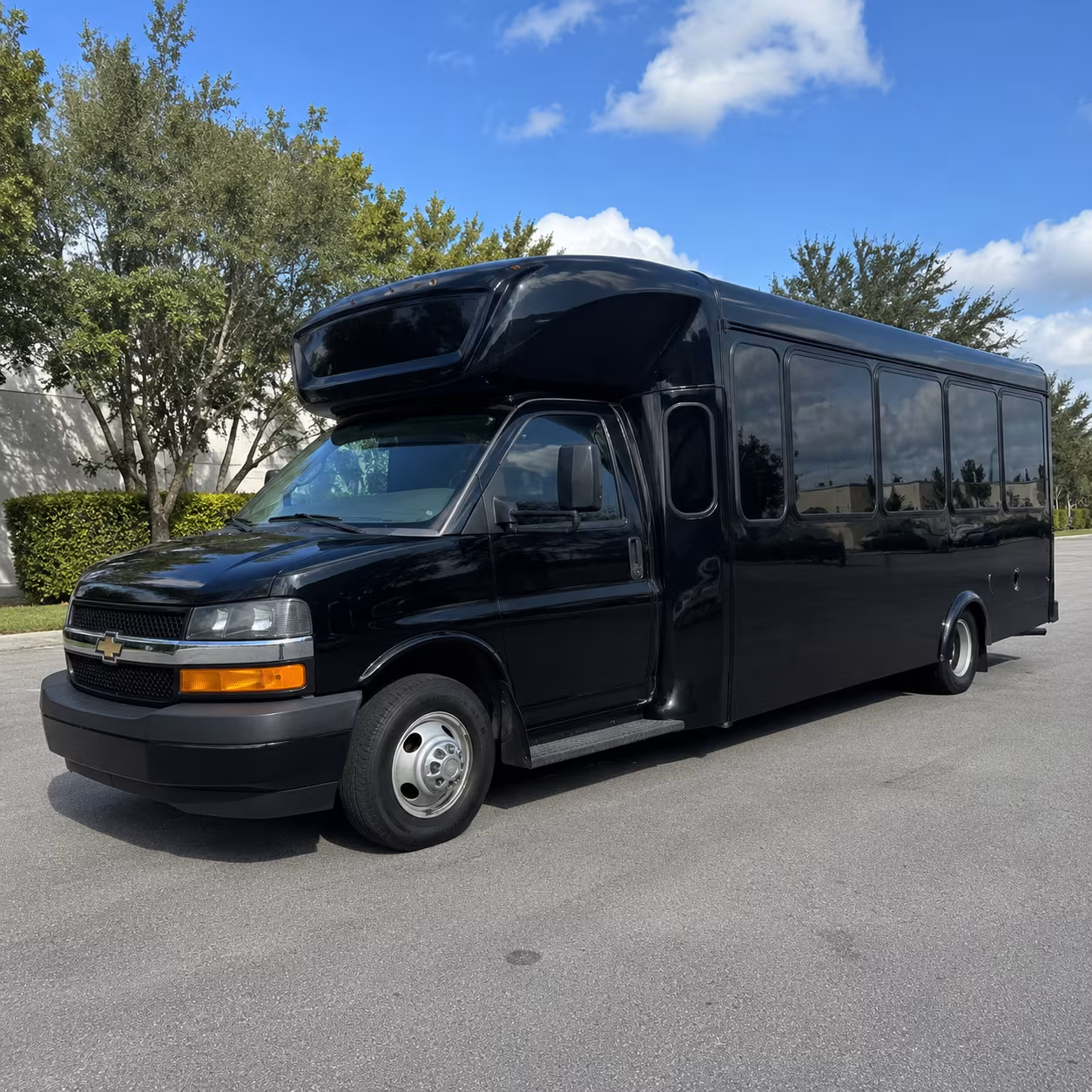 concert bus rentals to hard rock live orlando and amalie arena from gainesville