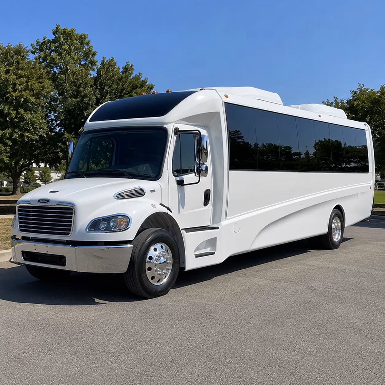 gainesville 18 passenger minibus