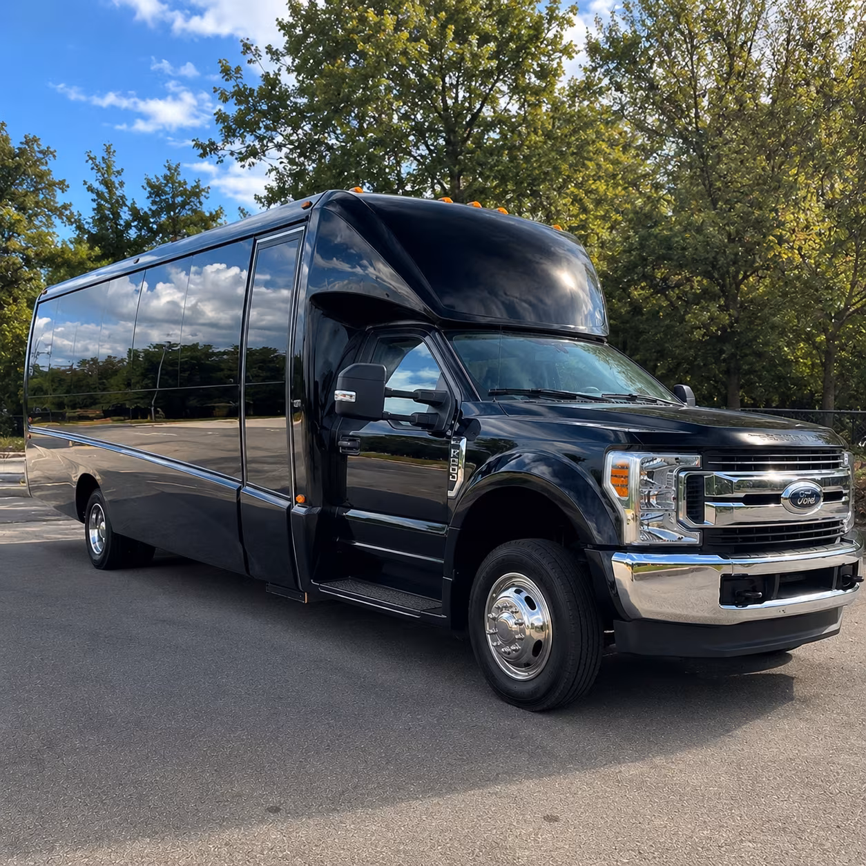 reserve transportation for your next wedding 2